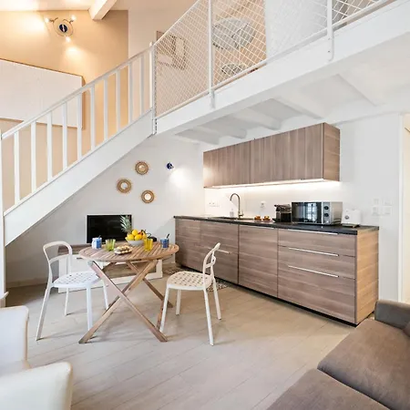 Carla - Hyper Centre - Climatisation - Wifi مينتون